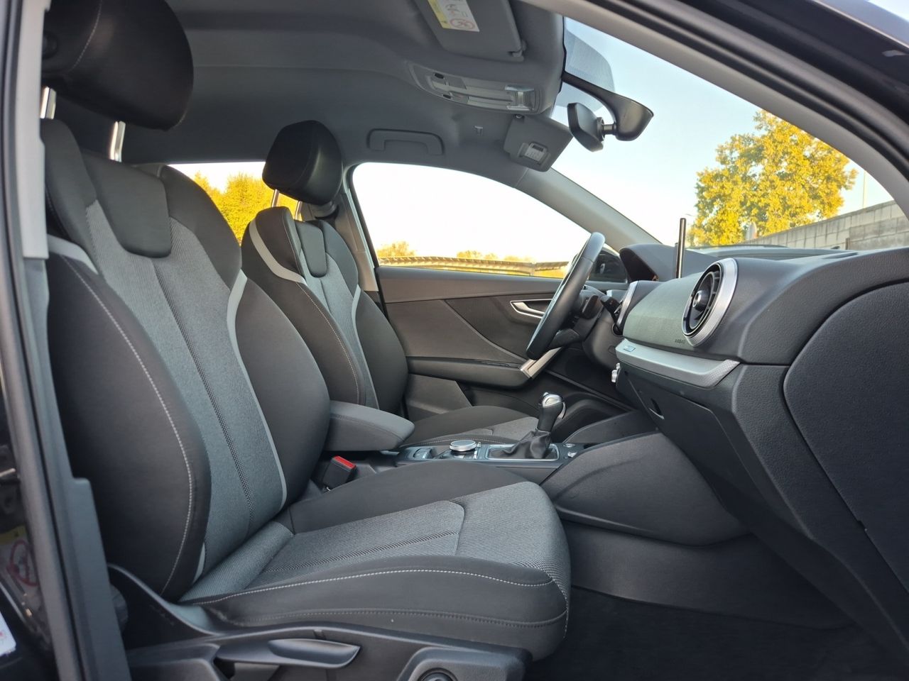 Audi Q2 30 Tdi 116 Cv Stronic Sline - Foto 2