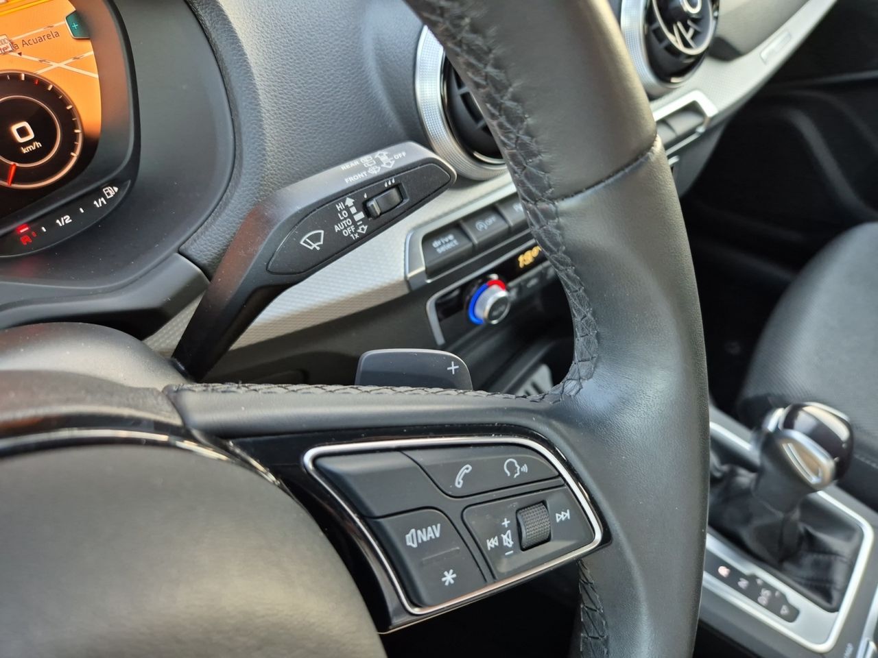 Audi Q2 30 Tdi 116 Cv Stronic Sline - Foto 2