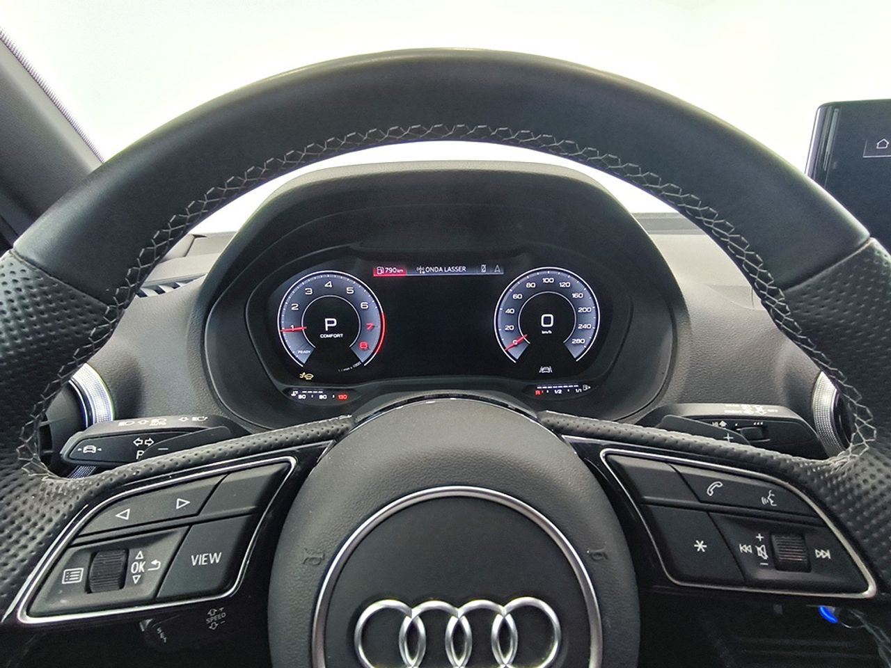 Audi Q2 35 Tfsi 150 Cv Stronic Black Line - Foto 2