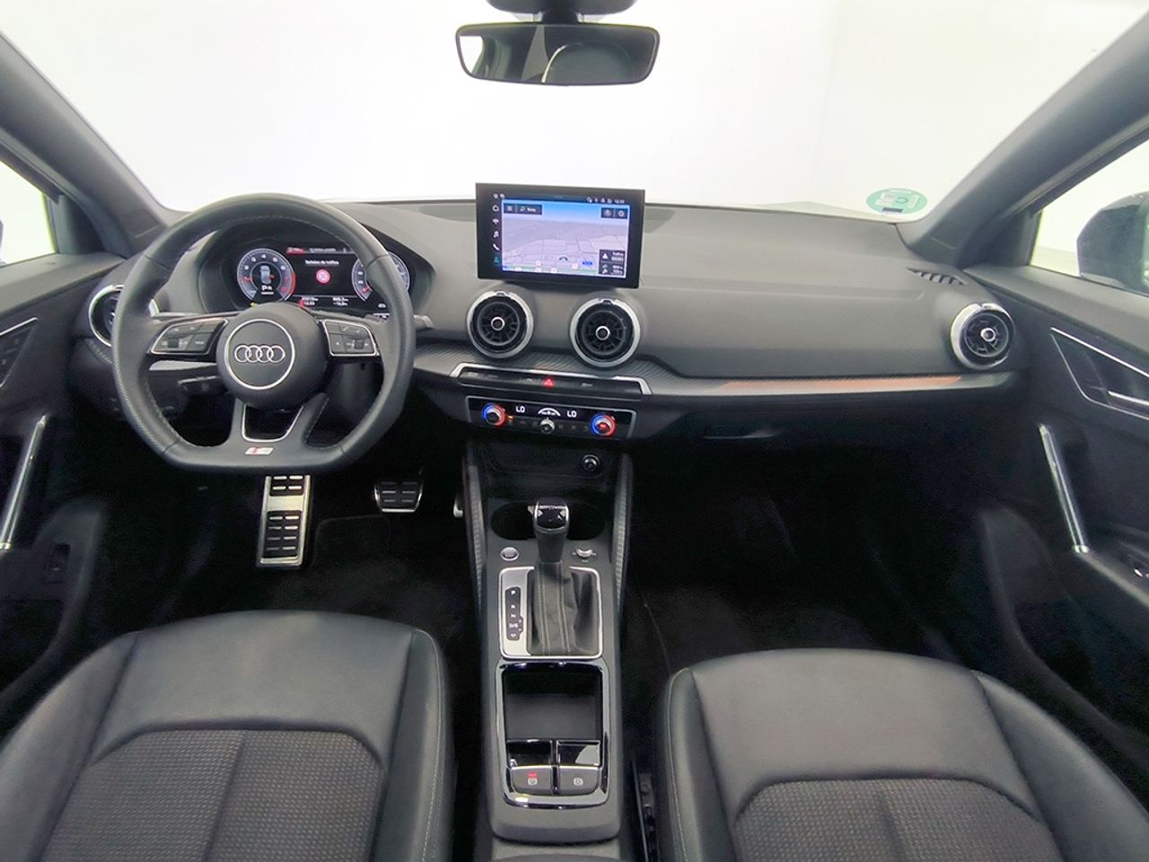 Audi Q2 35 Tfsi 150 Cv Stronic Black Line - Foto 2