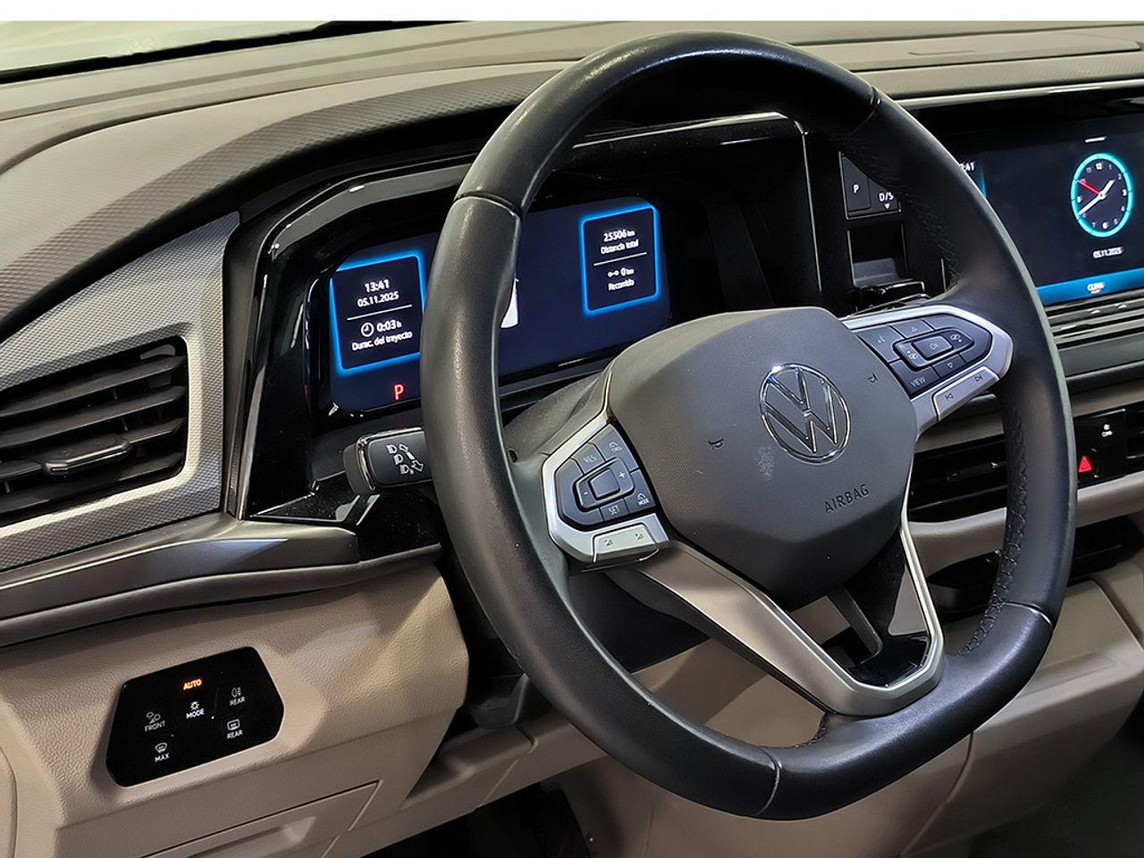 Volkswagen Multivan 2.0 Tdi 150 Cv Dsg - Foto 2