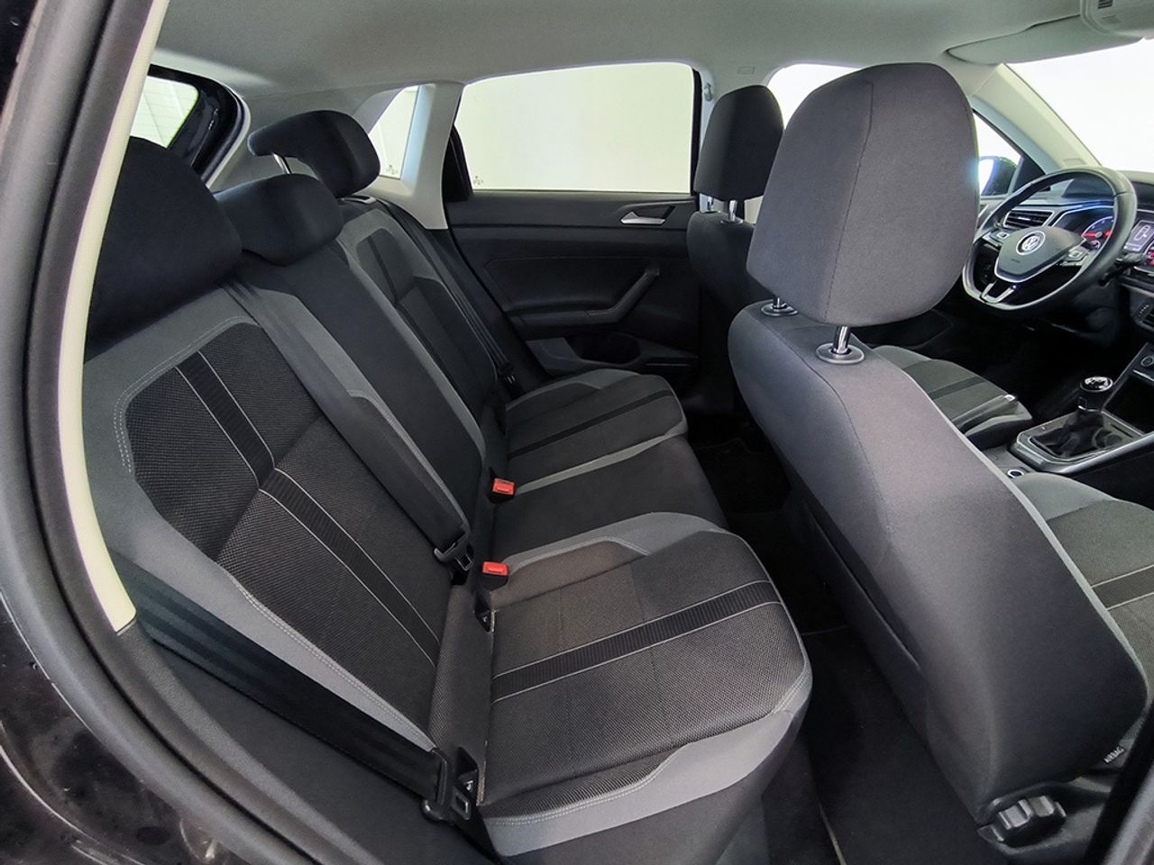 Volkswagen Polo 1.0 Tsi 95 Cv Sport - Foto 2