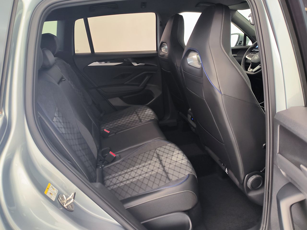 Volkswagen Tiguan 2.0 Tdi 150cv Dsg R-line - Foto 2