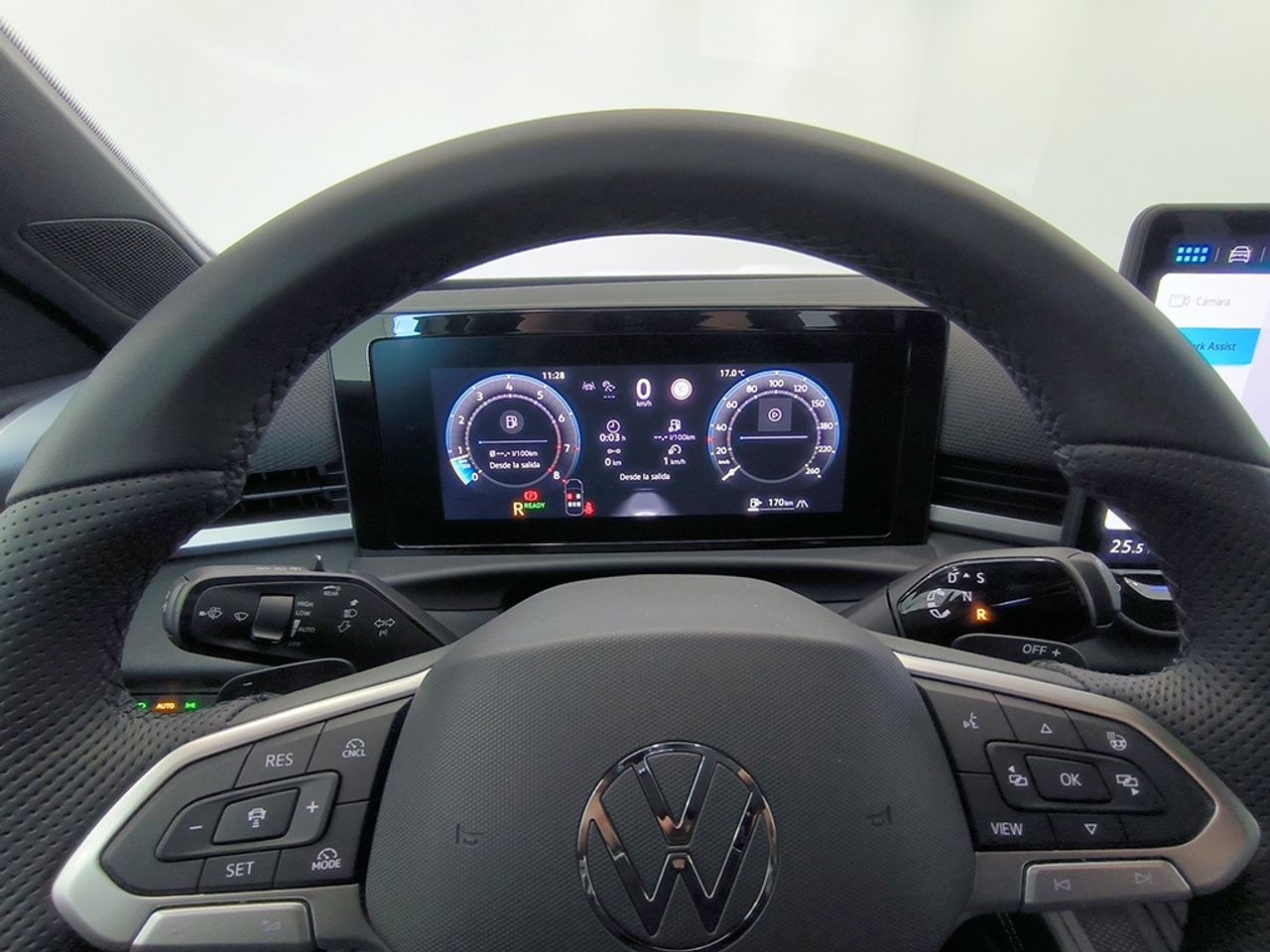 Volkswagen T-roc R-line 1st Edition 1.5 Etsi 150 Cv Dsg - Foto 2