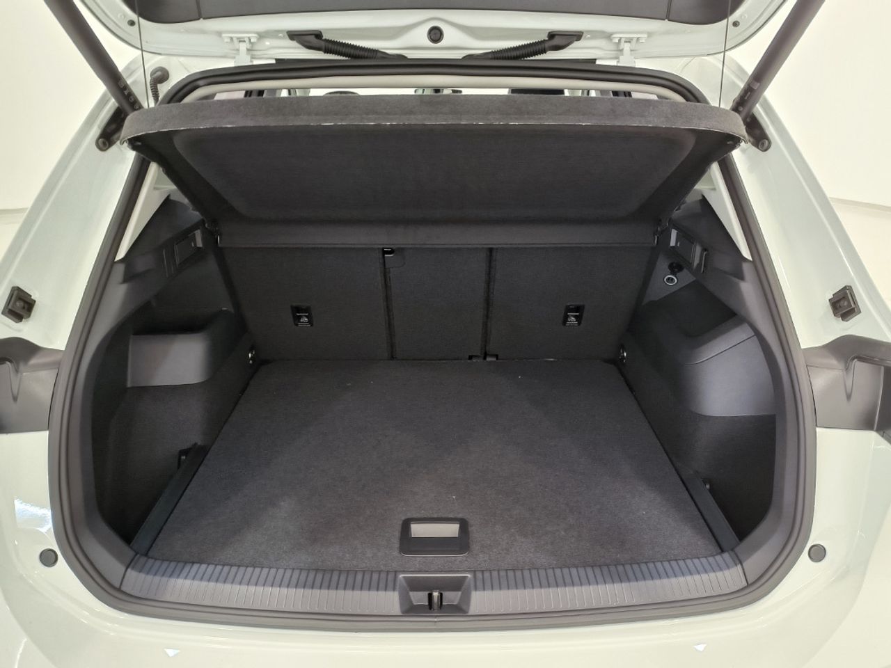 Volkswagen Tiguan Mas 1.5 Etsi 130 Cv Dsg - Foto 2