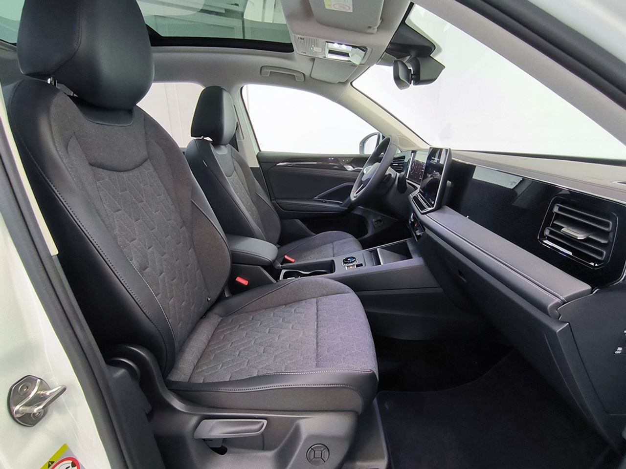 Volkswagen Tiguan Mas 1.5 Etsi 130 Cv Dsg - Foto 2