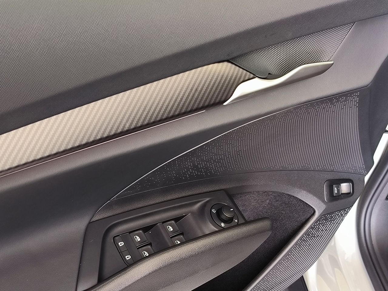 Skoda Elroq 85 Sportline 85kwh Batterie 210kw(286cv) - Foto 2