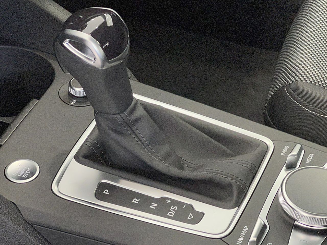 Audi Q2 Advanced 30 Tfsi 81kw (110cv) - Foto 2