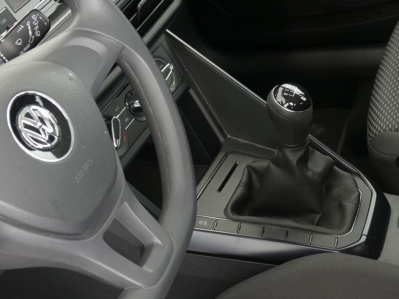 Volkswagen Polo 1.0 Cc 80 Cv Edition - Foto 2
