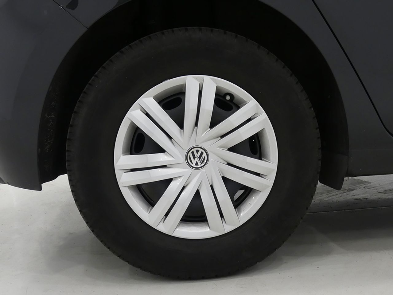 Volkswagen Polo 1.0 Cc 80 Cv Edition - Foto 2