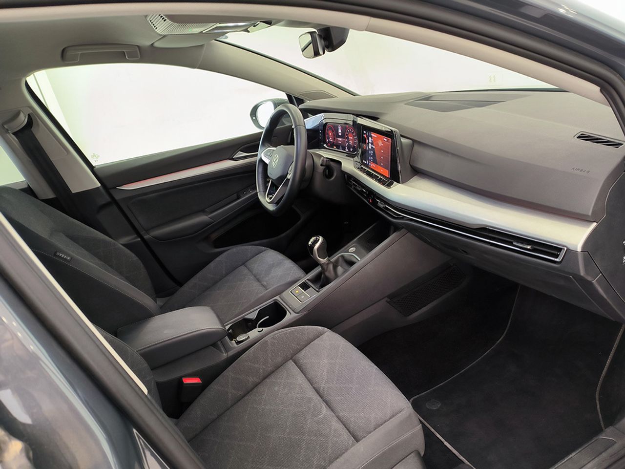 Volkswagen Golf 1.0 Tsi 110 Cv Life - Foto 2