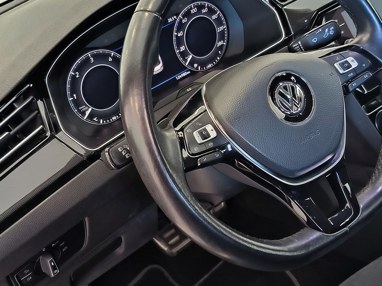 Volkswagen Arteon 2.0 Tdi 150 Cv Dsg - Foto 2