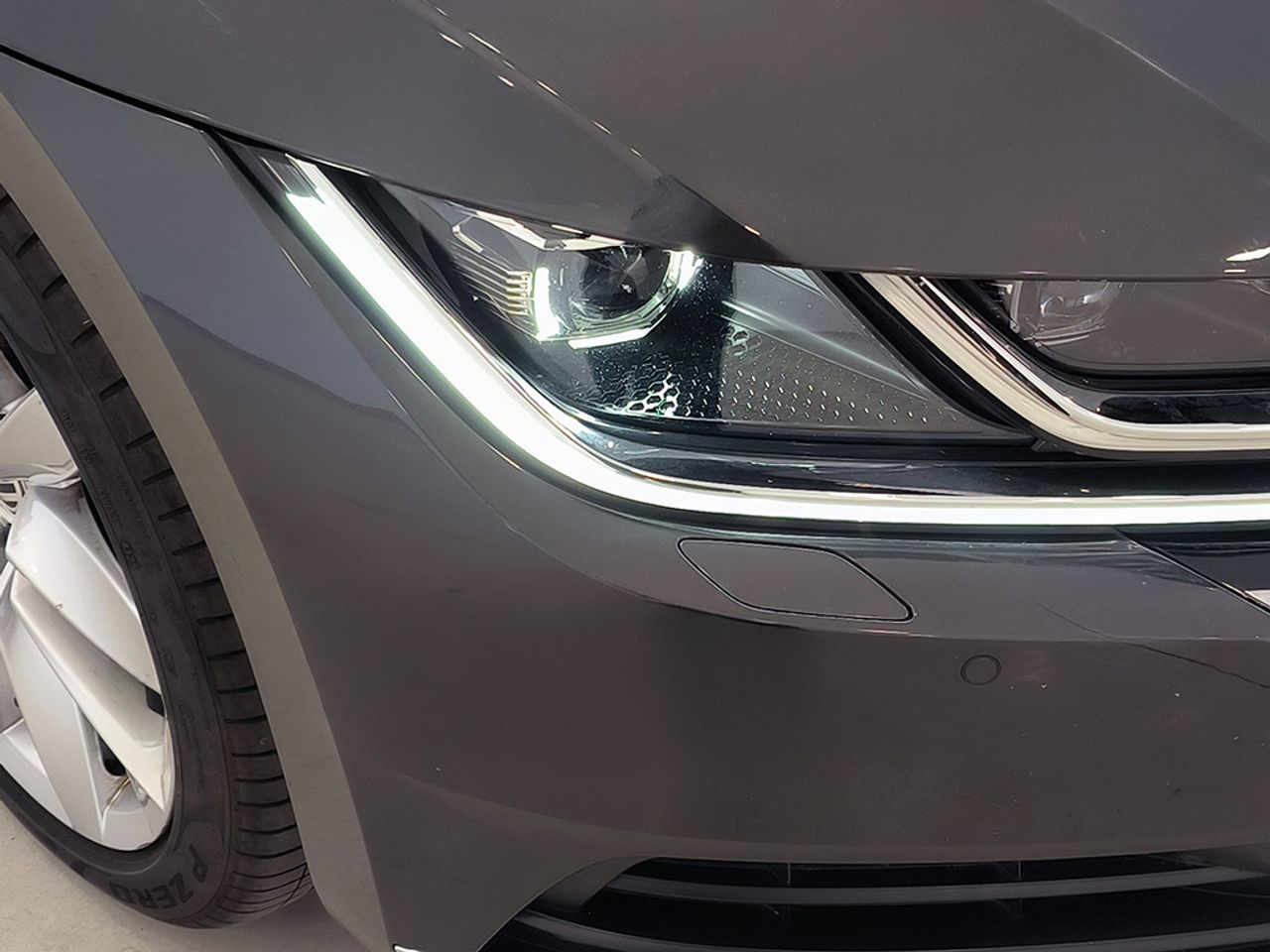 Volkswagen Arteon 2.0 Tdi 150 Cv Dsg - Foto 2