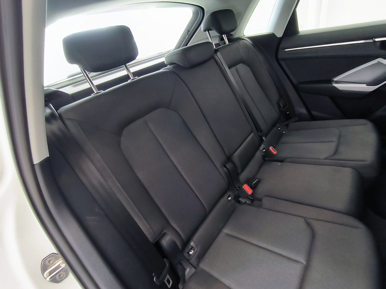 Audi Q3 35 Tdi 150 Cv Stronic Advance - Foto 2