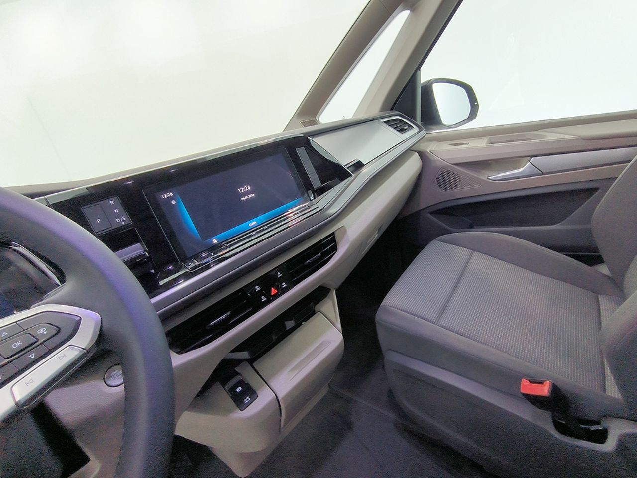 Volkswagen Multivan 1.5 Ehybrid 130 Kw 177 Cv / - Foto 2