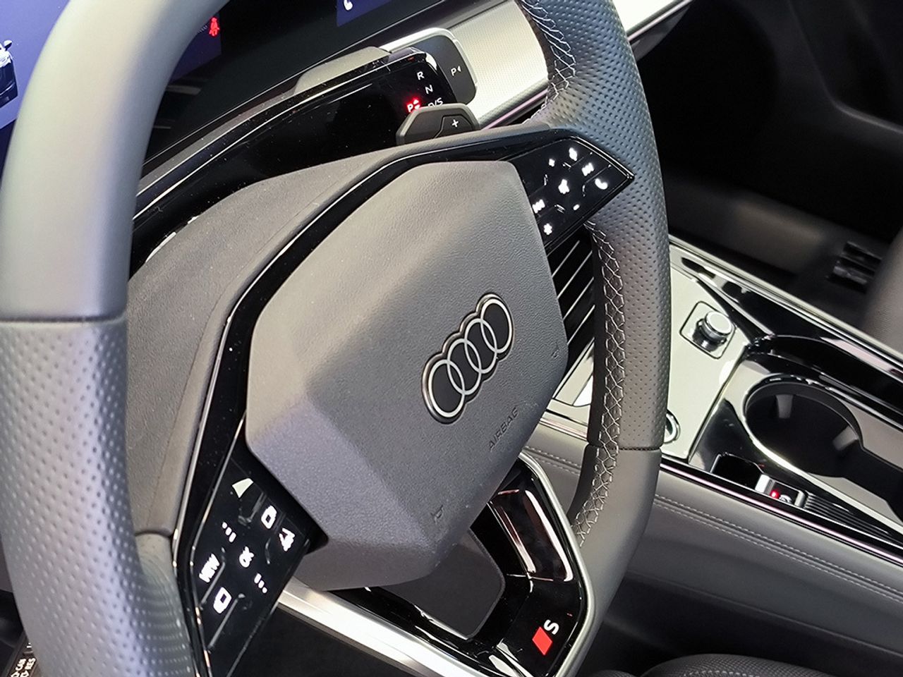Audi Q3 Suv Advanced E-hybrid 200 Kw S Tronic - Foto 2
