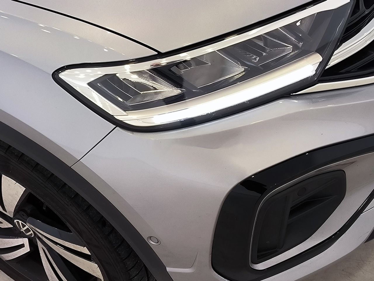 Volkswagen T-roc 15 Tsi 150cv Dsg R-line - Foto 2