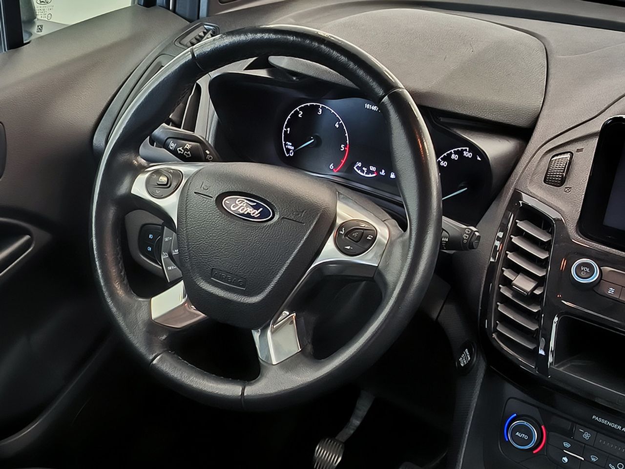 Ford Connect Tourneo 1.5 Tdci 120 Cv Titanium - Foto 2