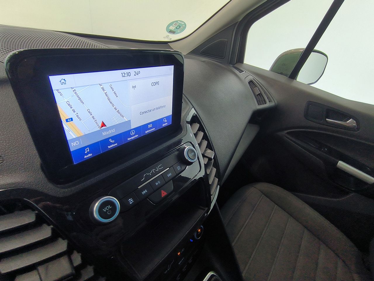Ford Connect Tourneo 1.5 Tdci 120 Cv Titanium - Foto 2