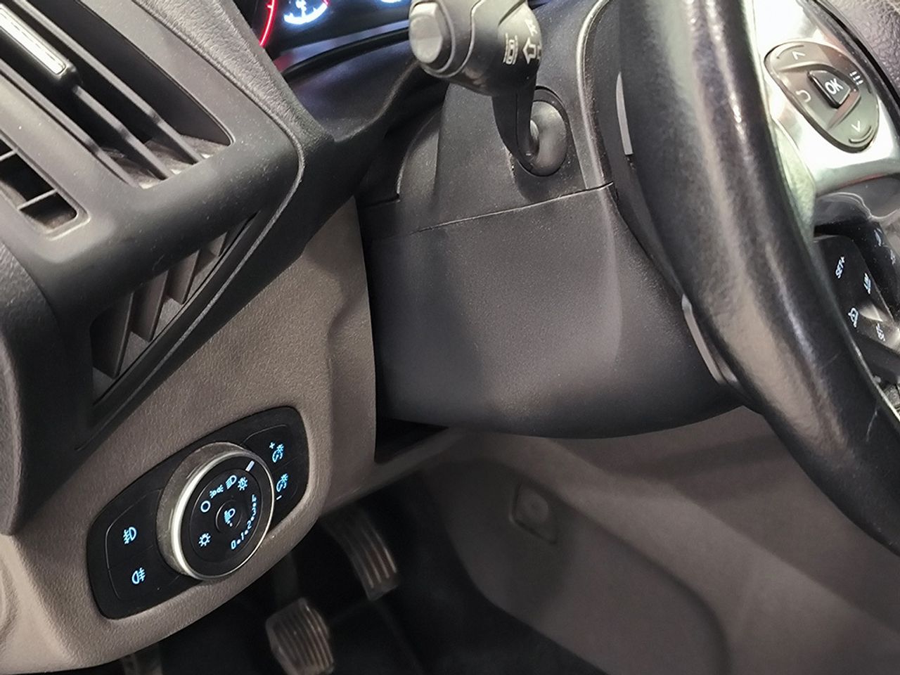 Ford Connect Tourneo 1.5 Tdci 120 Cv Titanium - Foto 2