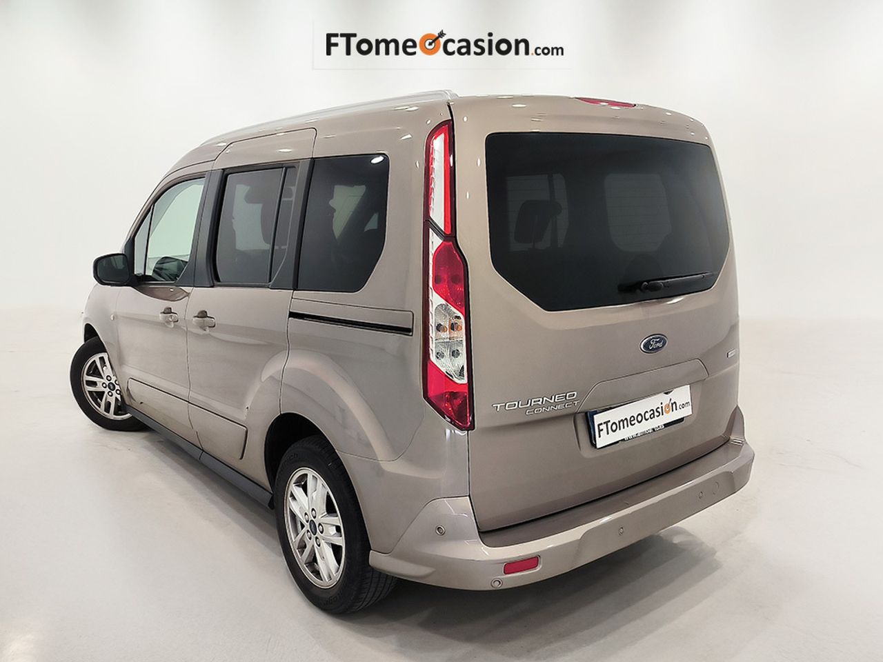 Ford Connect Tourneo 1.5 Tdci 120 Cv Titanium - Foto 2