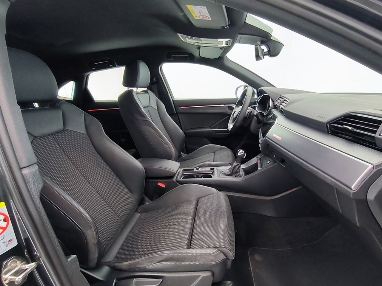 Audi Q3 35 Tdi 110kw (150cv) S Tronic Black Lim. - Foto 2