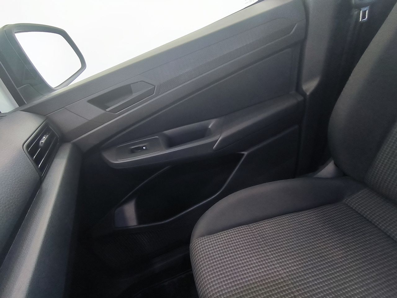 Volkswagen Caddy Kombi 5-asientos 2.0 Tdi 102 Cv - Foto 2