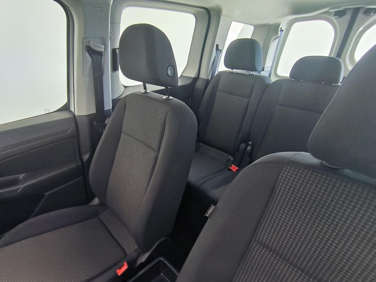 Volkswagen Caddy Kombi 5-asientos 2.0 Tdi 102 Cv - Foto 2