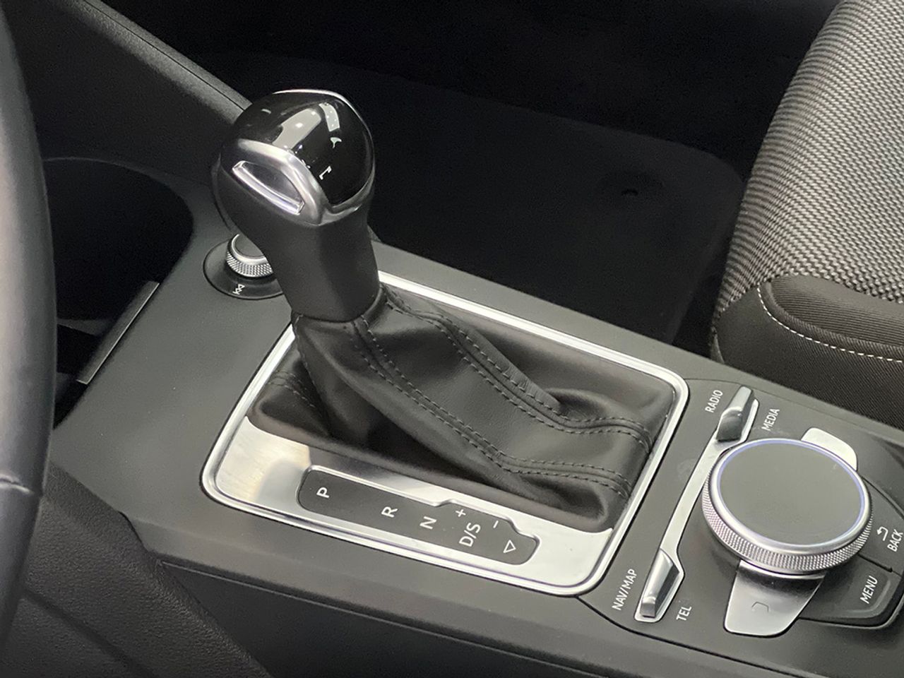 Audi Q2 35 Tfsi 150cv Stronic Sline - Foto 2