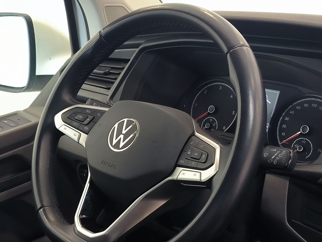 Volkswagen Caravelle 6.1 Origin Batalla Corta 2.0 Tdi 150 Cv - Foto 2