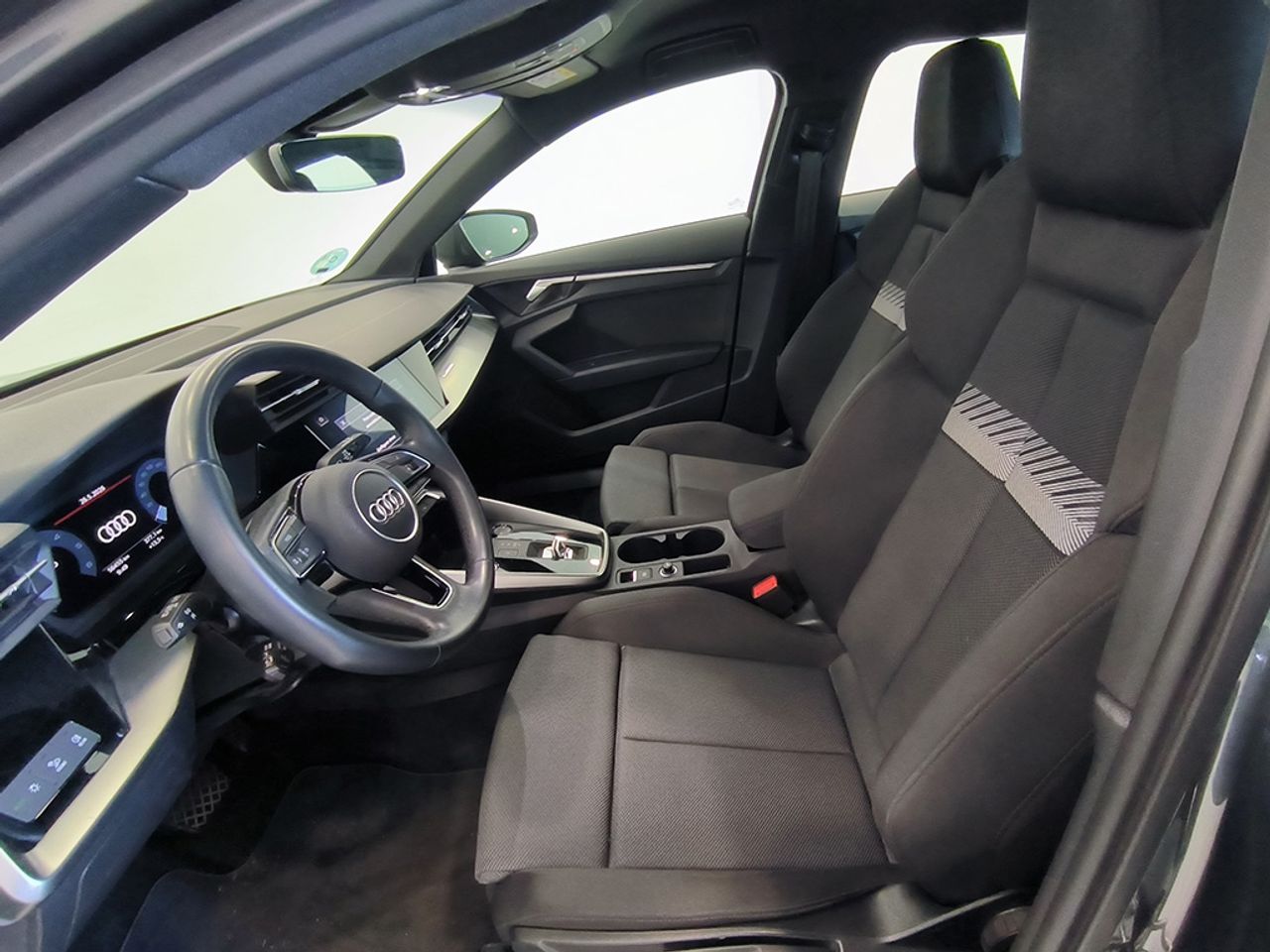 Audi A3 Sb 35 Tdi 150cv Stronic Sline - Foto 2
