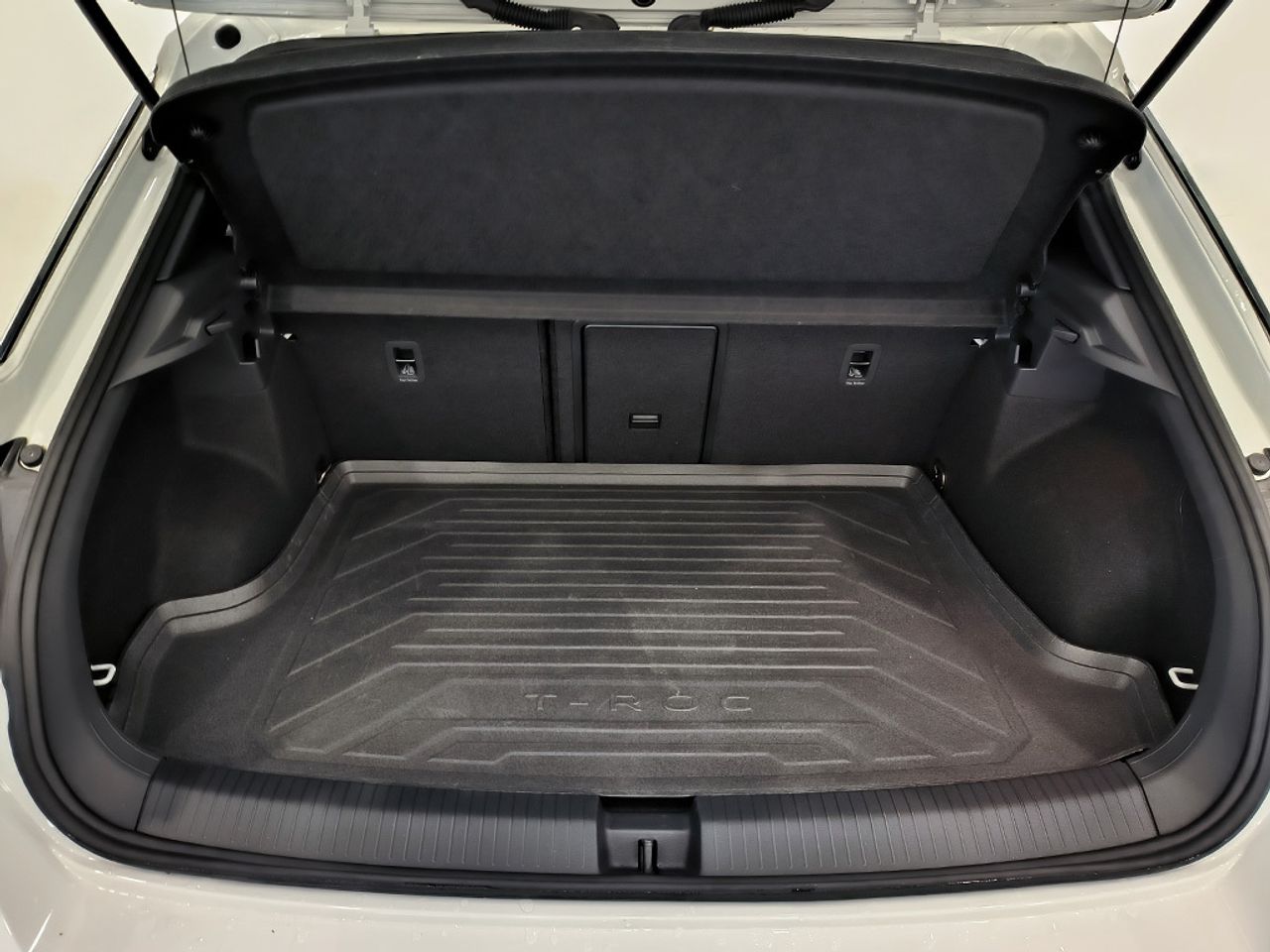 Volkswagen T-roc 1.5 Tsi 150 Cv Dsg Rline - Foto 2