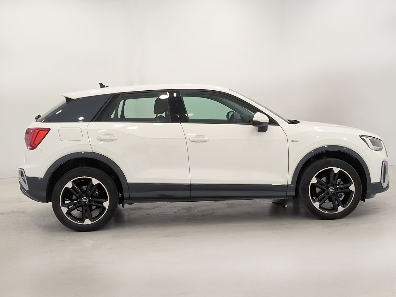 Audi Q2 30 Tdi 116 Cv Stronic Sline - Foto 2