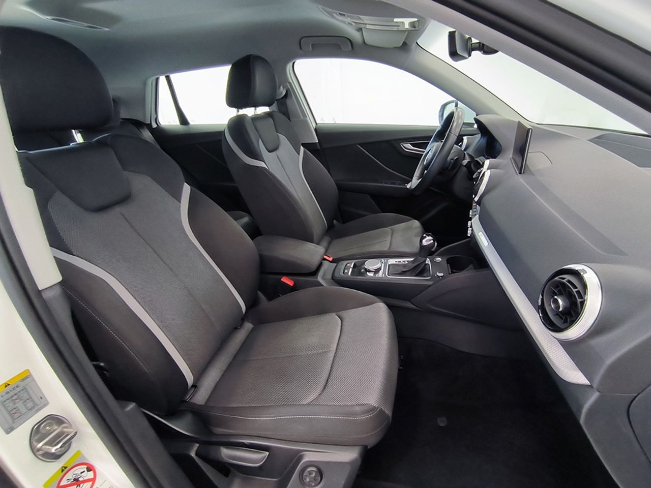 Audi Q2 30 Tdi 116 Cv Stronic Sline - Foto 2