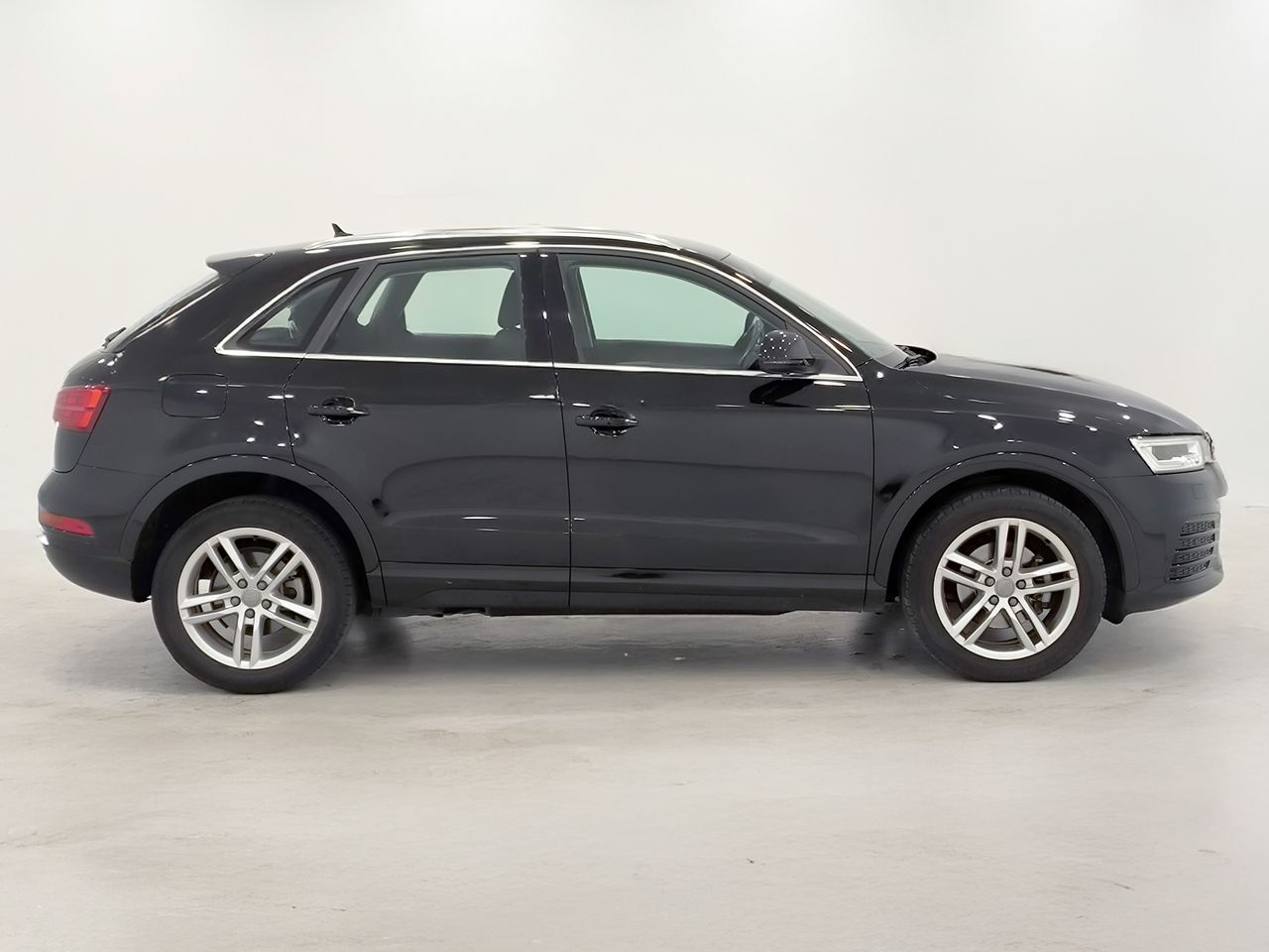 Audi Q3 2.0 Tdi 150 Cv Sport - Foto 2