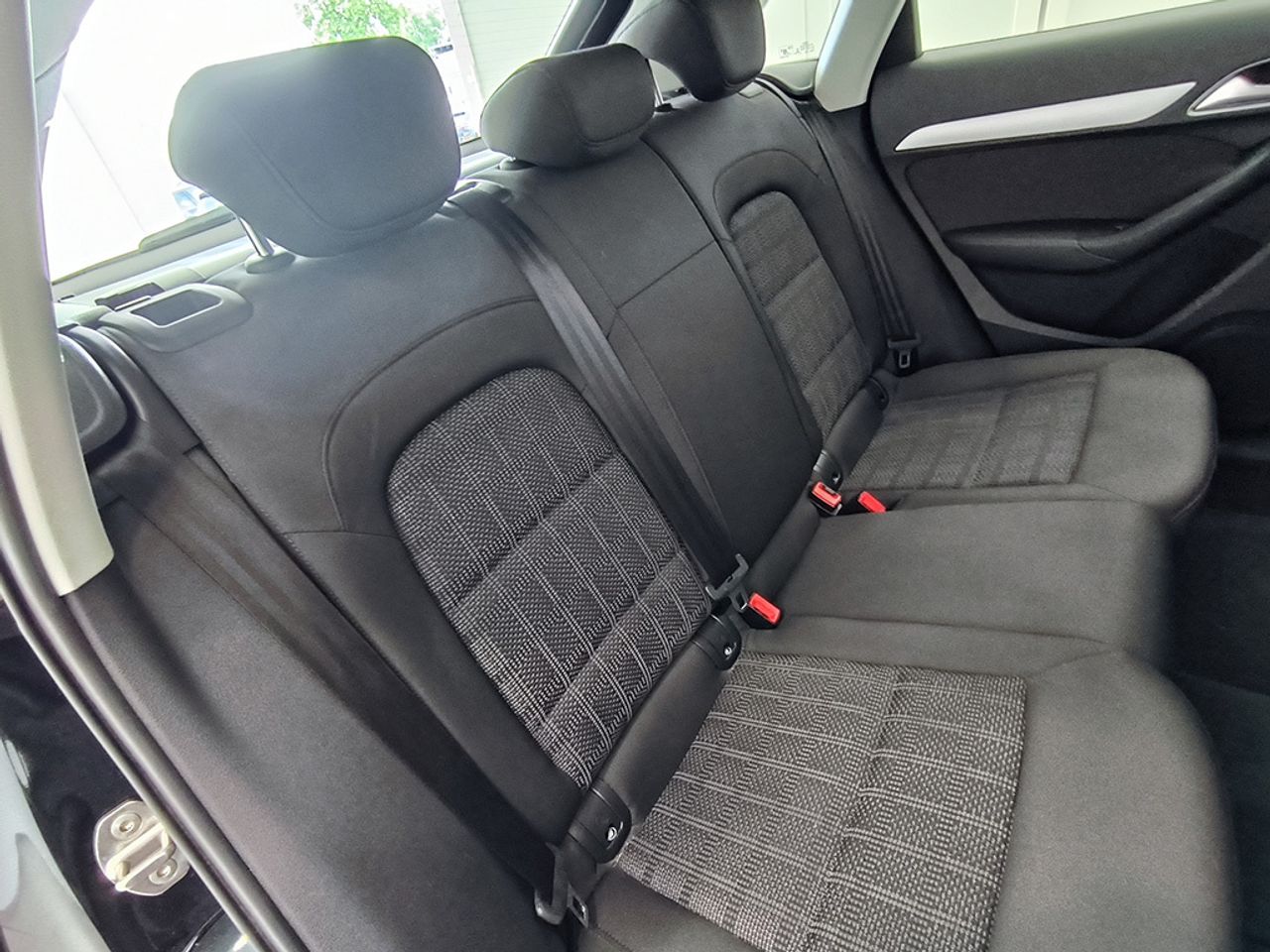 Audi Q3 2.0 Tdi 150 Cv Sport - Foto 2