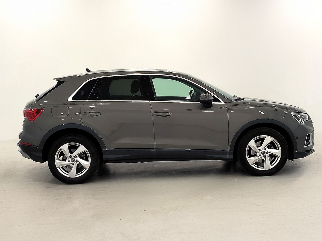 Audi Q3 35 Tfsi 150cv Stronic Advance - Foto 2