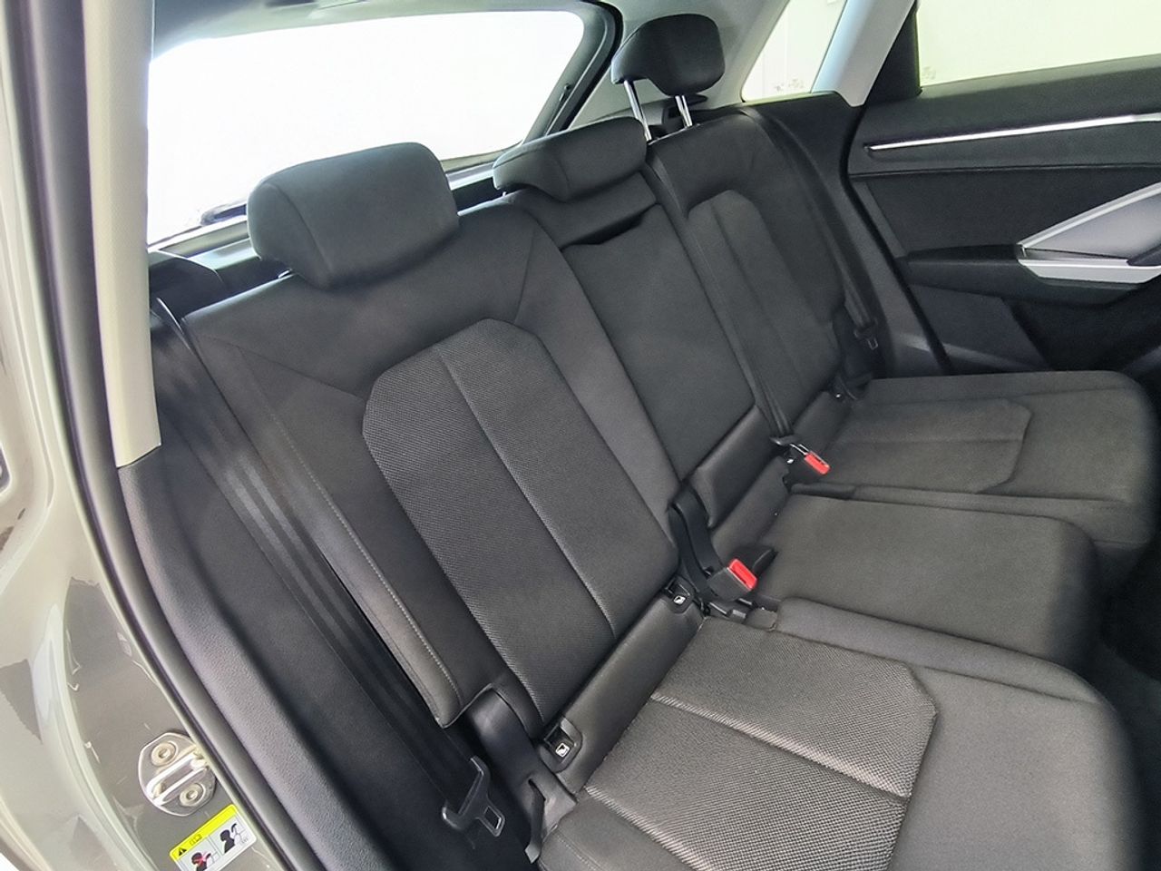 Audi Q3 35 Tfsi 150cv Stronic Advance - Foto 2