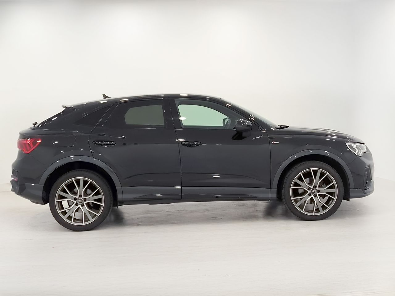 Audi Q3 Sb 35 Tdi 150 Cv Stronic Black Line - Foto 2