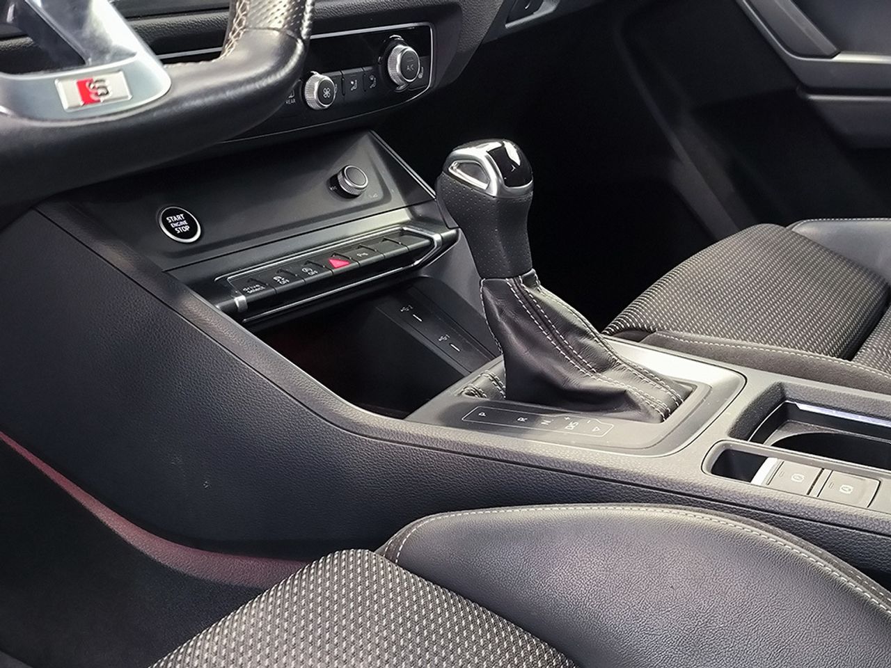 Audi Q3 Sb 35 Tdi 150 Cv Stronic Black Line - Foto 2