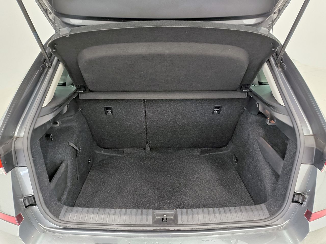 Skoda Kamiq 1.5 Tsi 150 Cv Dsg Style - Foto 2