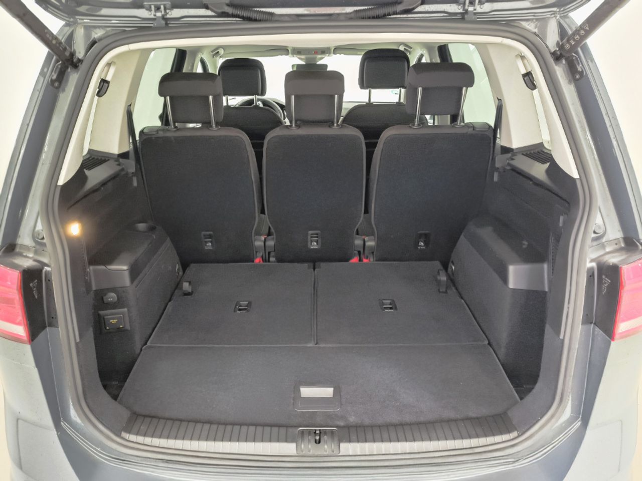 Volkswagen Touran 15 Tsi 150cv Dsg - Foto 2