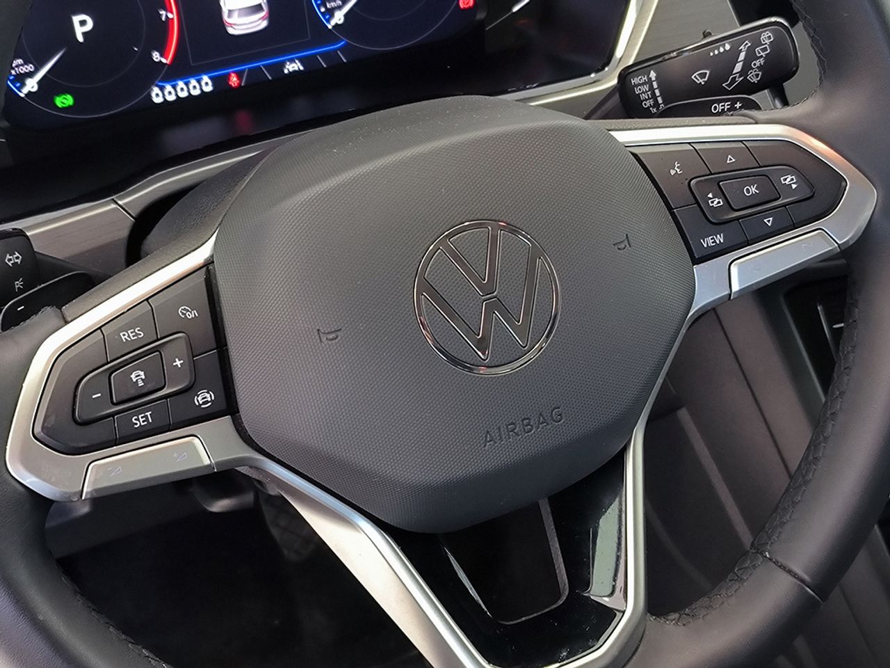 Volkswagen Touran 15 Tsi 150cv Dsg Mas - Foto 2