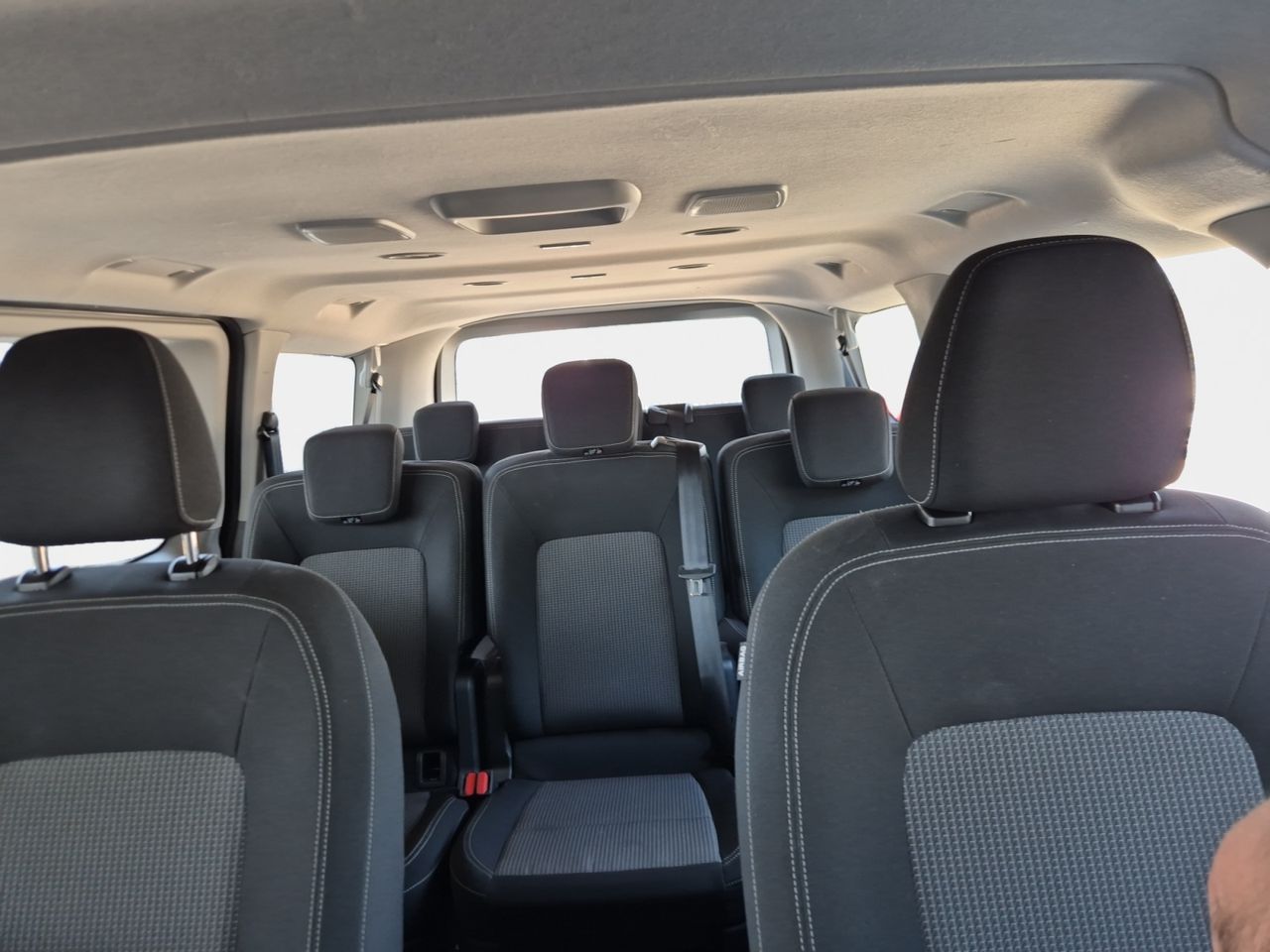 Volkswagen Caravelle 2.0 Tdi 150 Cv 6 Vel. - Foto 2