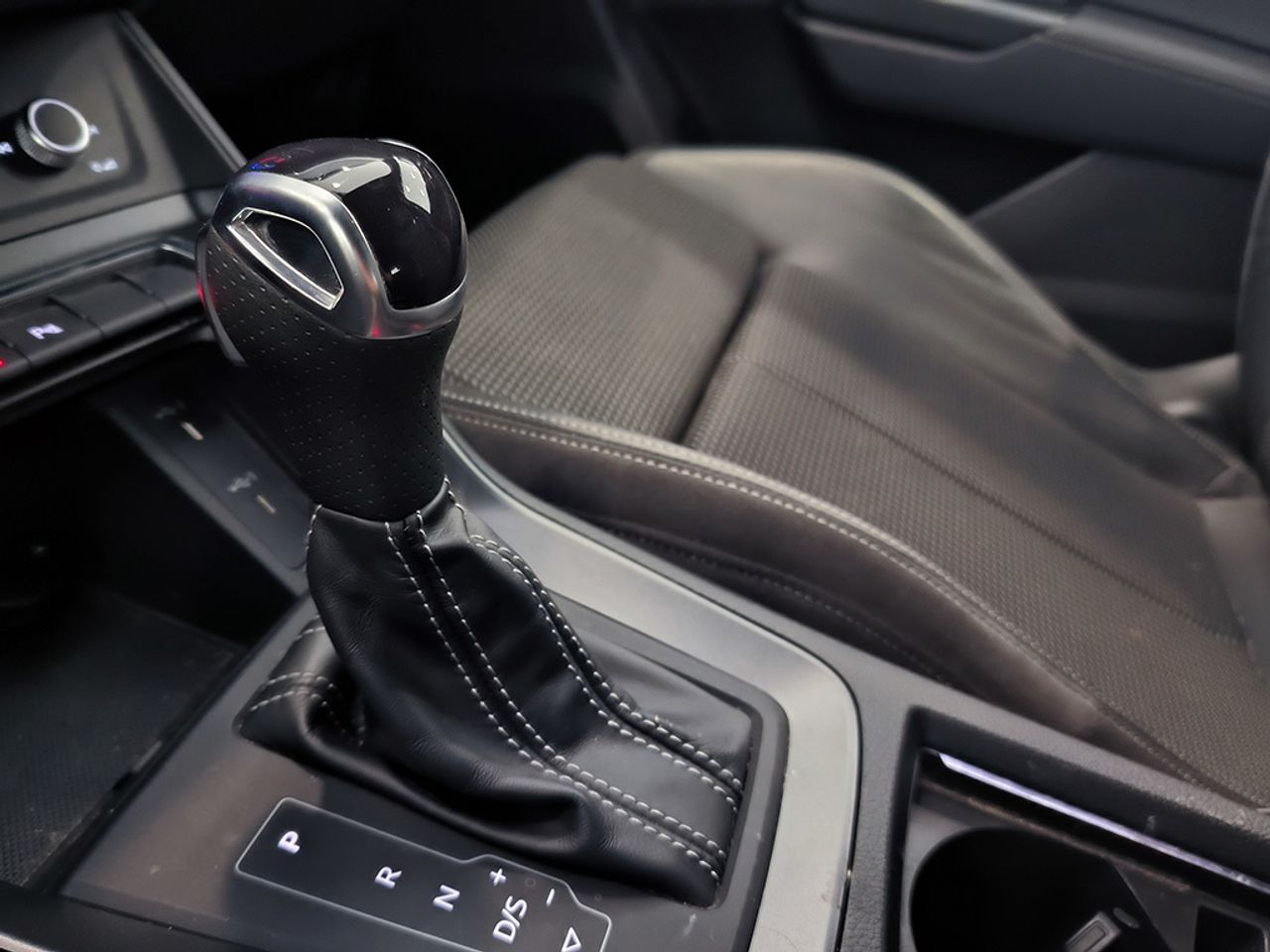 Audi Q3 45 Tfsi E 180kw S Tronic Black Line - Foto 2