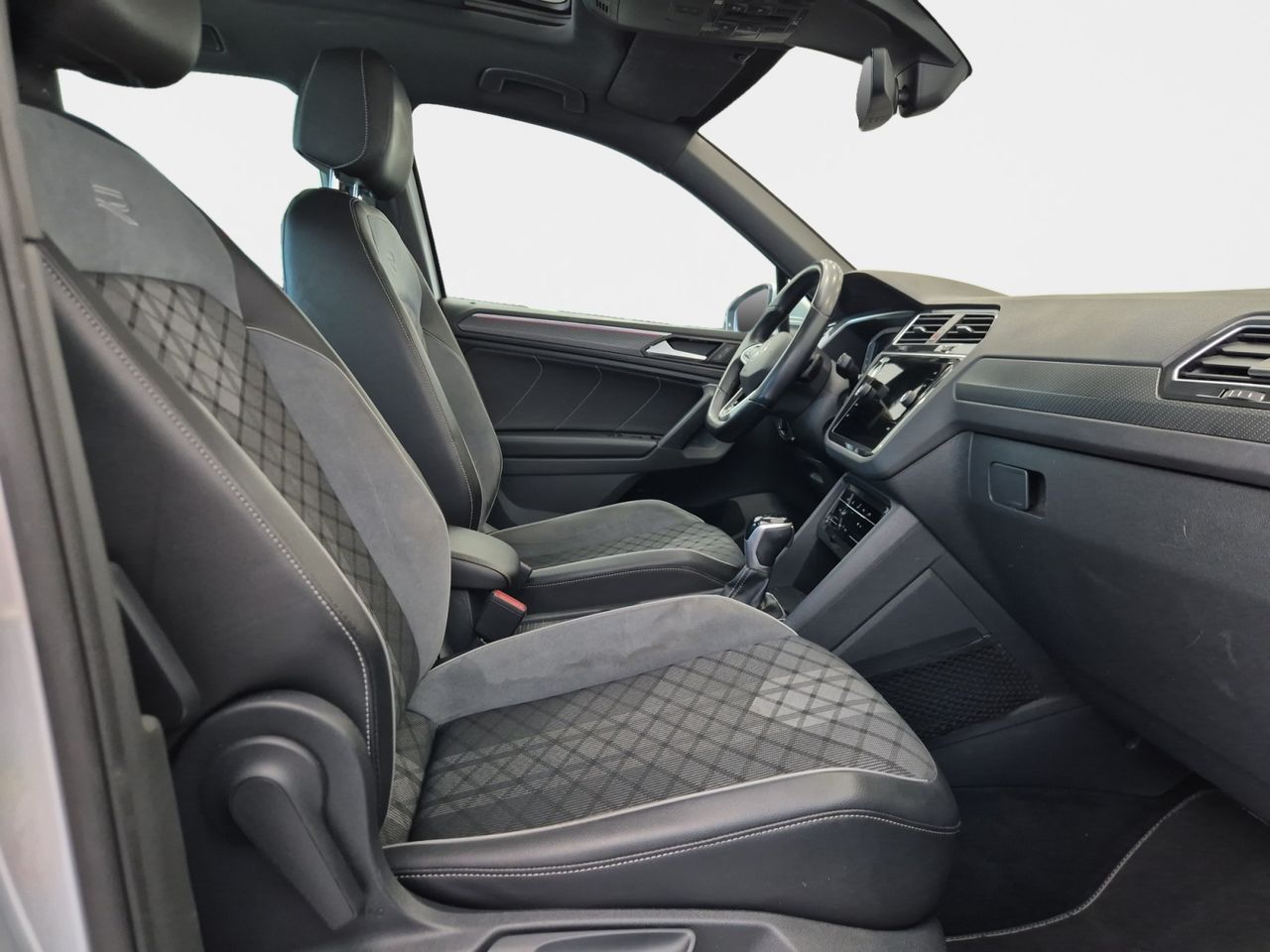 Volkswagen Tiguan 2.0 Tdi 150 Cv Dsg Rline - Foto 2