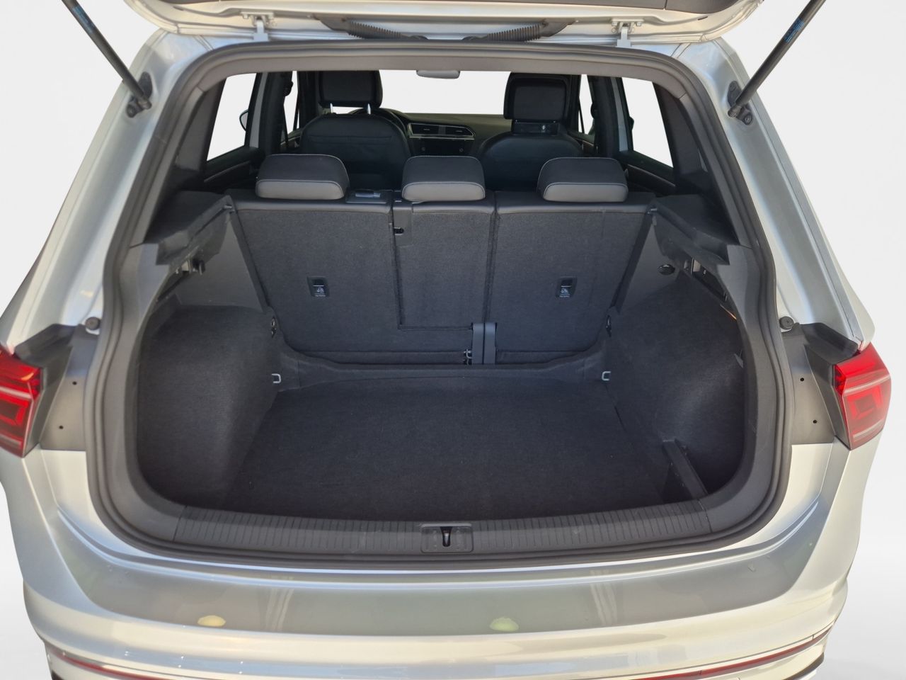 Volkswagen Tiguan 2.0 Tdi 150 Cv Dsg Rline - Foto 2