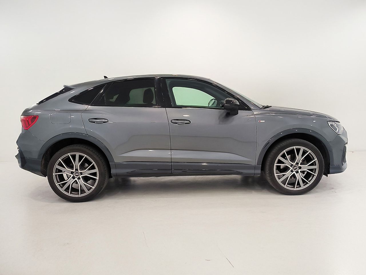 Audi Q3 Sb 35 Tdi 150 Cv Stronic Black Line - Foto 2