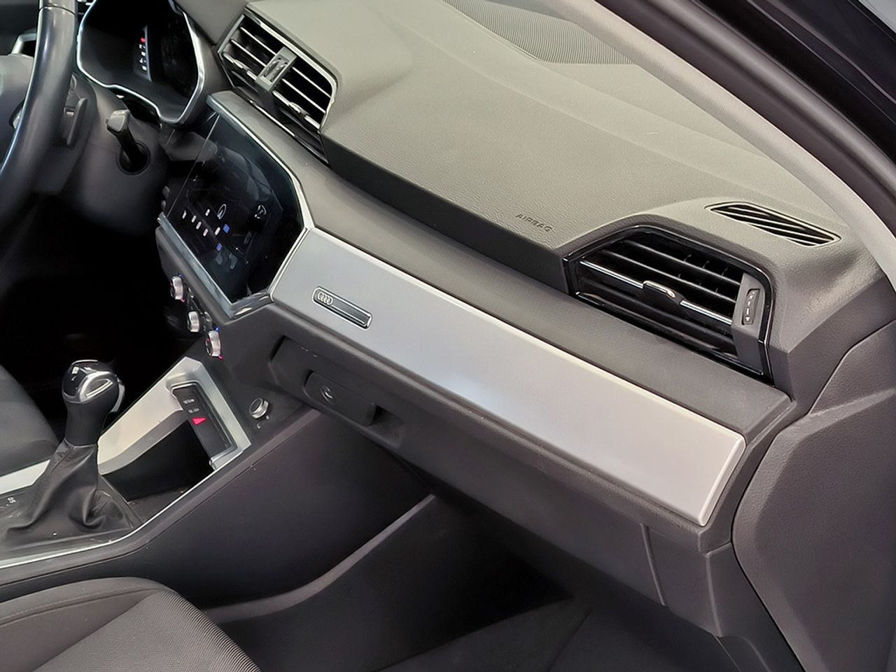 Audi Q3 35 Tdi 150 Cv Stronic Advance - Foto 2