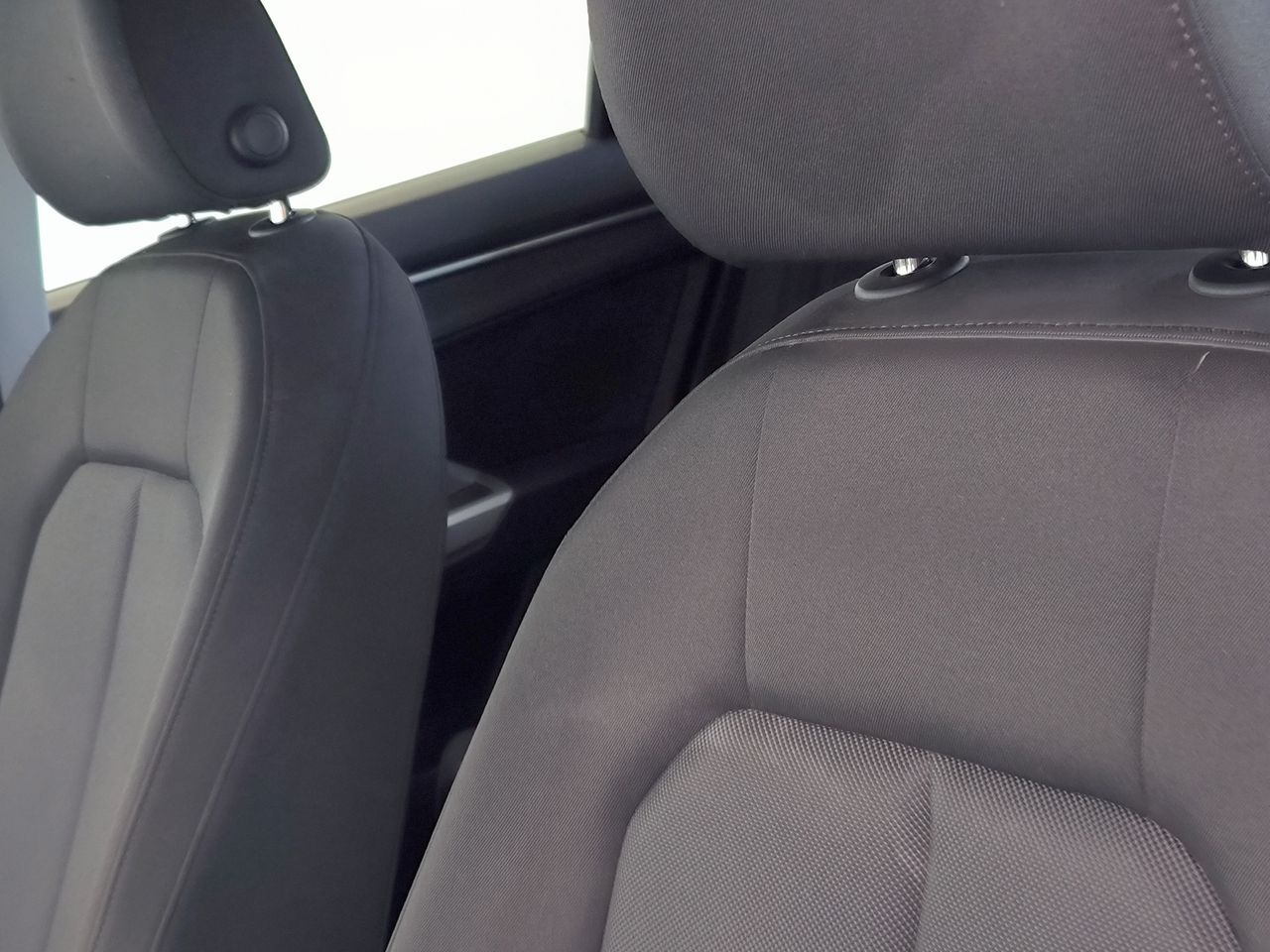 Audi Q3 35 Tdi 150 Cv Stronic Advance - Foto 2